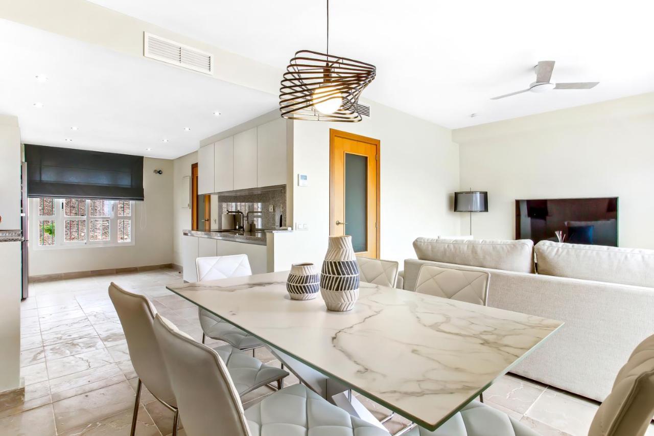 הוילה Manilva Townhouse With Spectacular Views Of Gibraltar מראה חיצוני תמונה